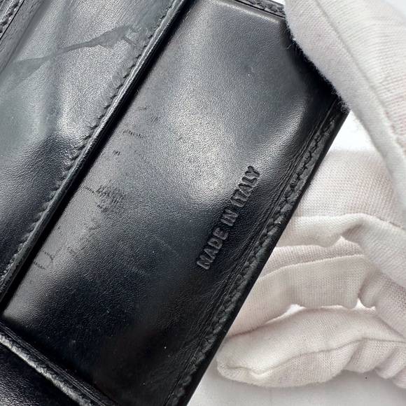 Prada patent Leather bi fold wallet - Picture 7 of 10
